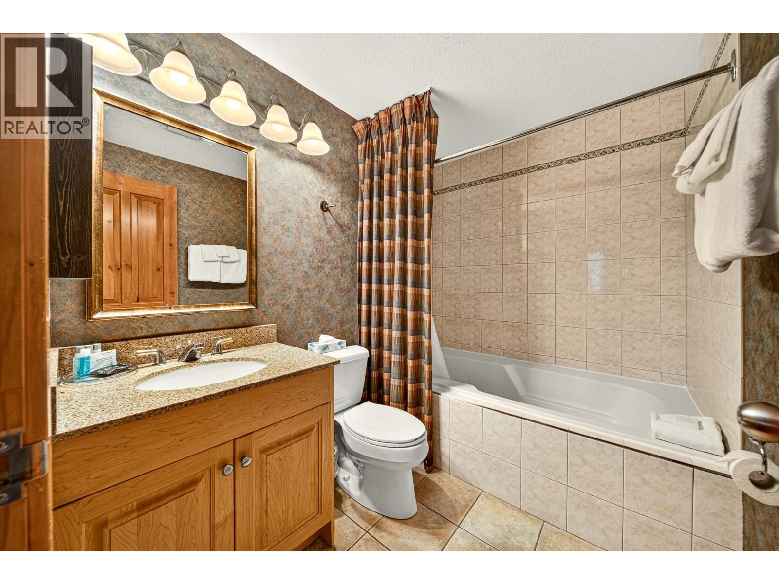 #3102 C 5356 Highline Drive - 26