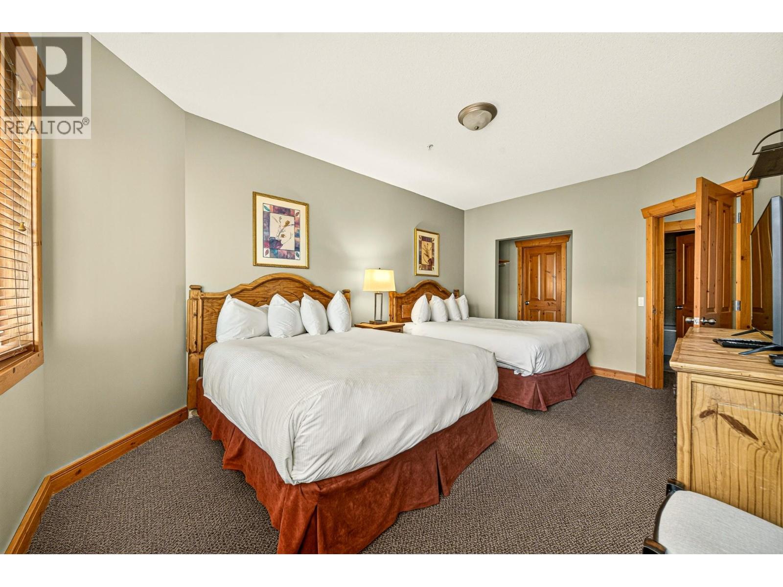#3102 C 5356 Highline Drive - 28