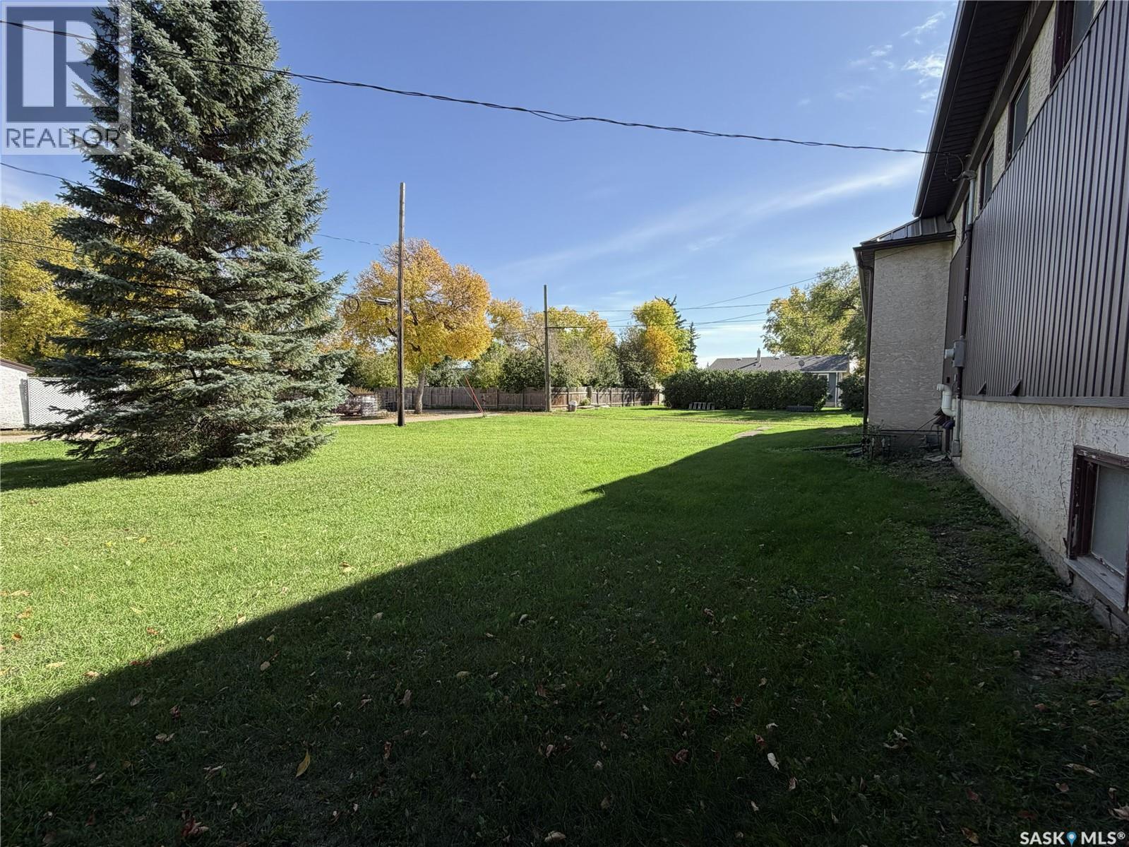 200 McRorie AVENUE - 26