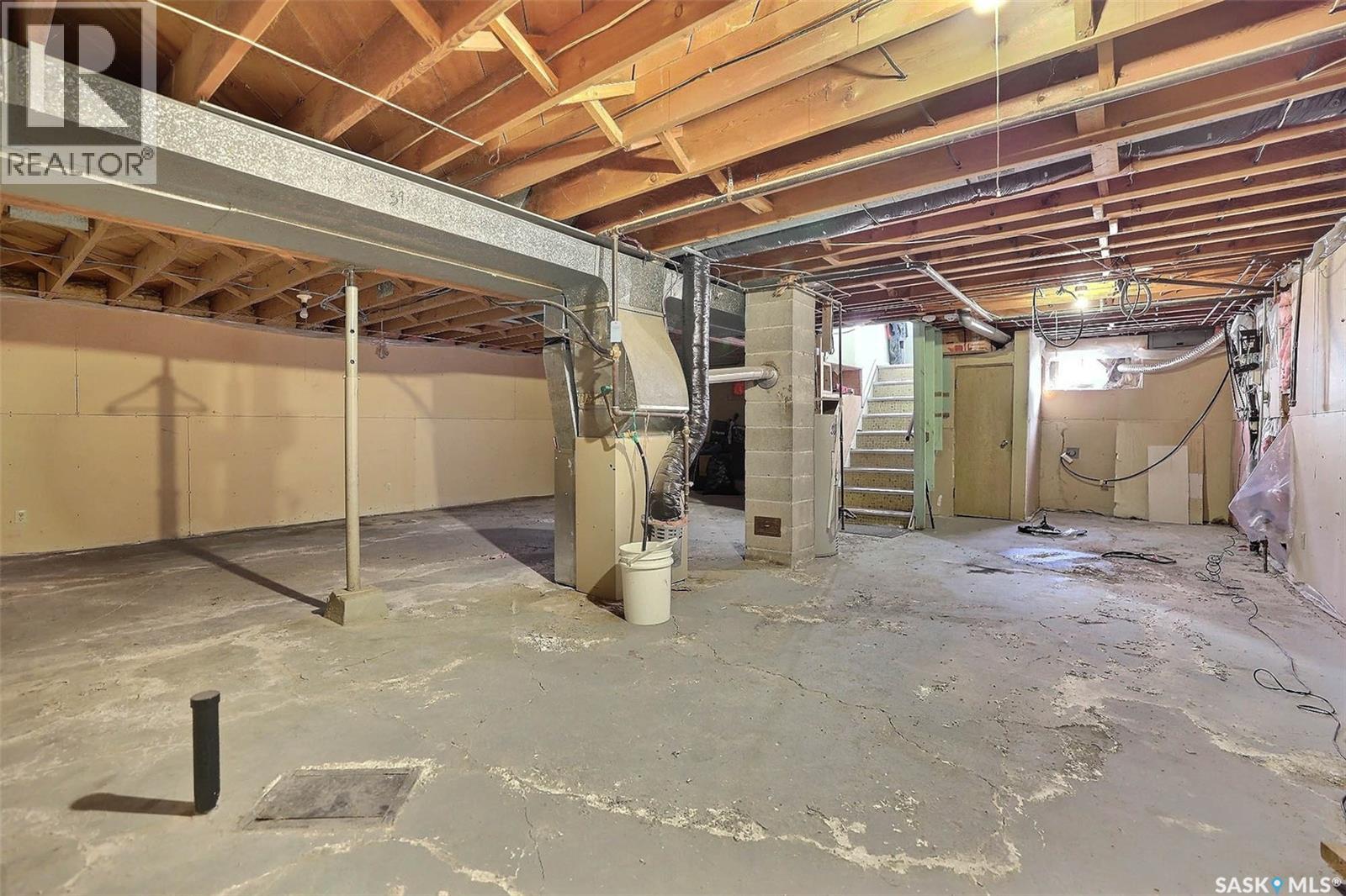 1021 Campbell STREET, Regina — photo 16