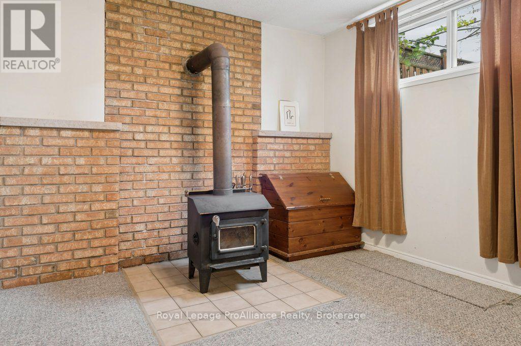 21 Forrester Court, Belleville, ON photo 29