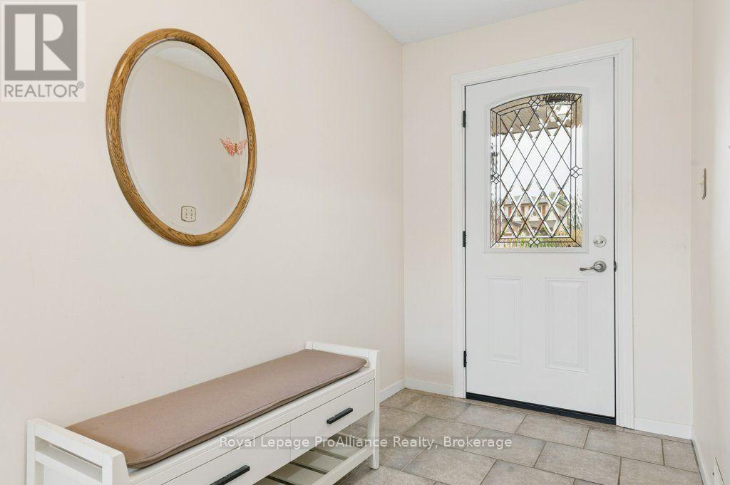 21 Forrester Court, Belleville, ON photo 6