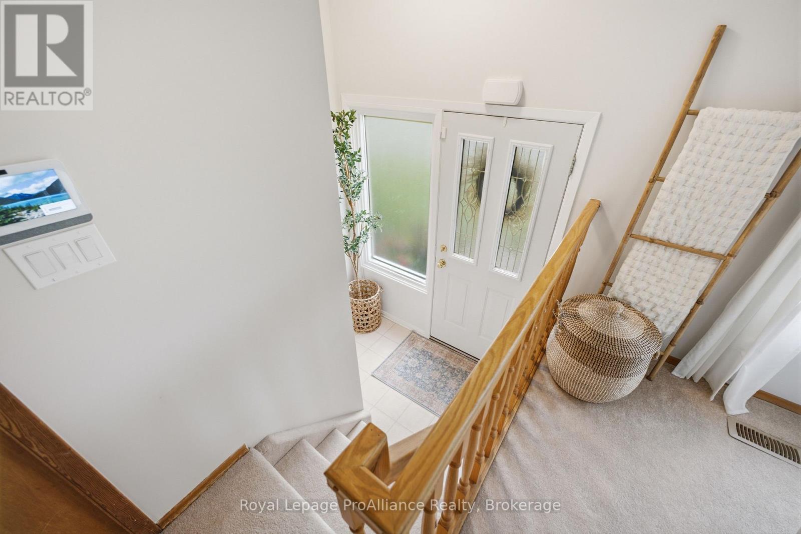 572 Elizabeth Street, Cobourg, ON photo 7