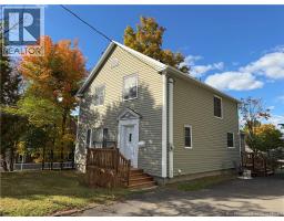 25 Park Street, Edmundston, NB E3V1Y8 Photo 10
