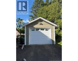 25 Park Street, Edmundston, NB E3V1Y8 Photo 11