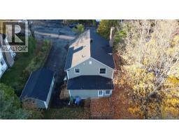 Living room - 25 Park Street, Edmundston, NB E3V1Y8 Photo 7