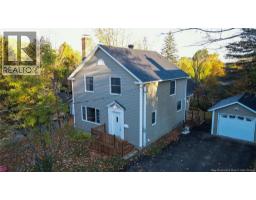 Dining room - 25 Park Street, Edmundston, NB E3V1Y8 Photo 8