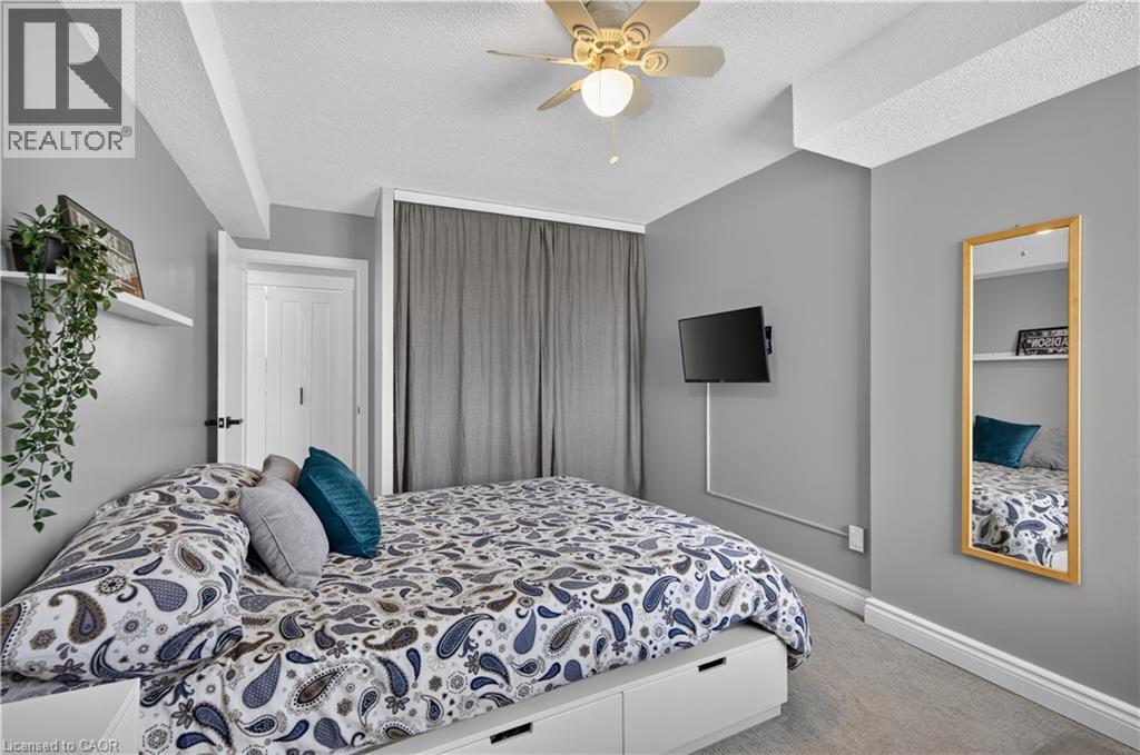 301 Frances Avenue — photo 39