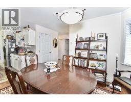 23 767 North Road, Gibsons, BC V0N1V9 Photo 6