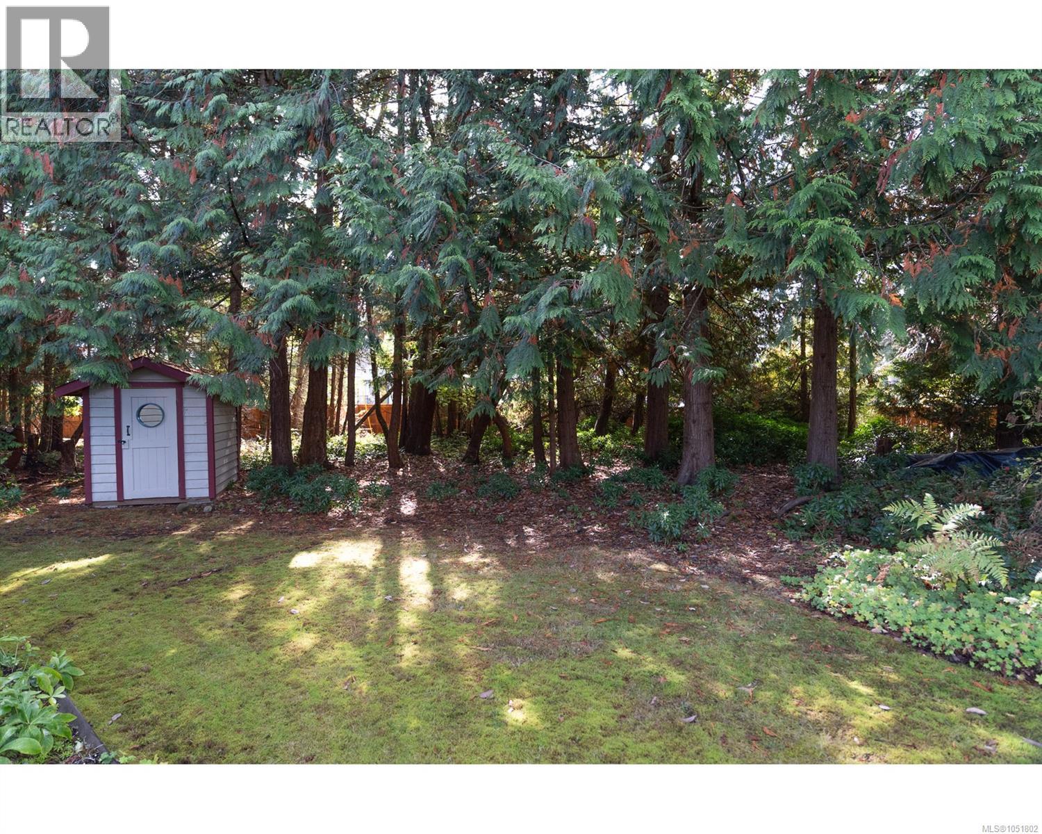 142 SUNNINGDALE Rd W - 21
