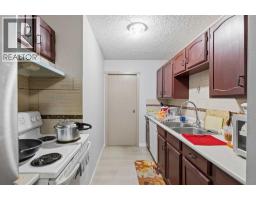 7, 3911 1 Street NE - photo 8