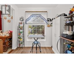 201 - 40 Pearl Street, Smiths Falls, ON K7A5B5 Photo 12