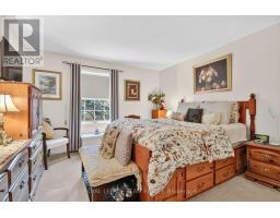 201 - 40 Pearl Street, Smiths Falls, ON K7A5B5 Photo 32