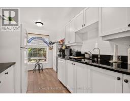 201 - 40 Pearl Street, Smiths Falls, ON K7A5B5 Photo 6