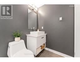 15 - 202 St Patrick Street, Ottawa, ON K1N5K3 Photo 13