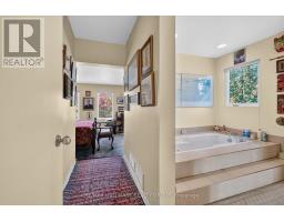 2 - 121 Mackay Street, Ottawa, ON K1M2B4 Photo 29