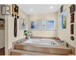 2 - 121 Mackay Street, Ottawa, ON K1M2B4 Photo 31