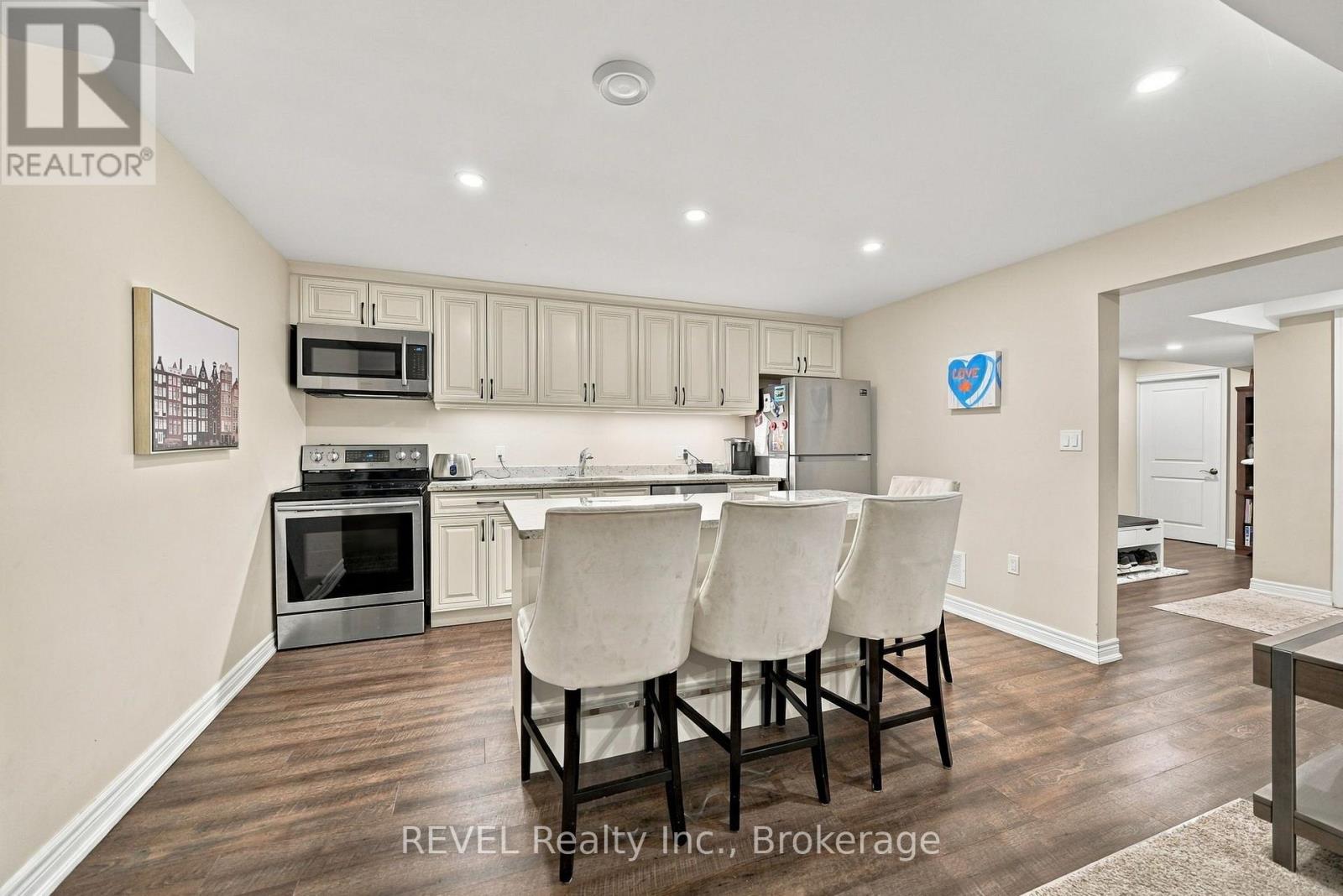 2504 MARINELLI DRIVE - Image 42