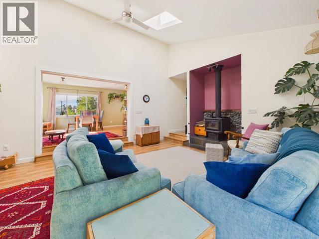 8612 MYRTLE POINT ROAD - Image 21