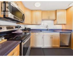 8612 Myrtle Point Road, Powell River, BC V8A0H2 Photo 17