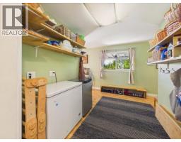 8612 Myrtle Point Road, Powell River, BC V8A0H2 Photo 24