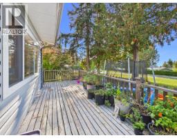 8612 Myrtle Point Road, Powell River, BC V8A0H2 Photo 34