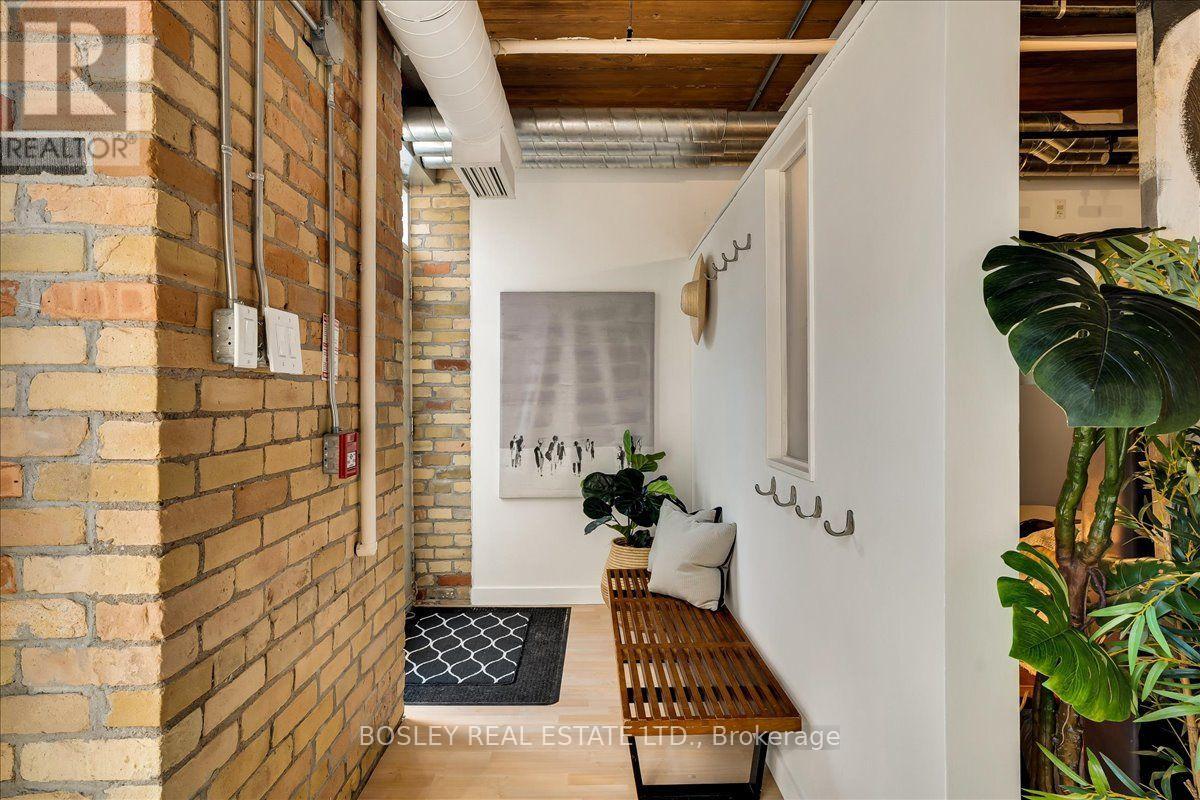 116- 955 Queen Street West, Toronto, ON photo 21