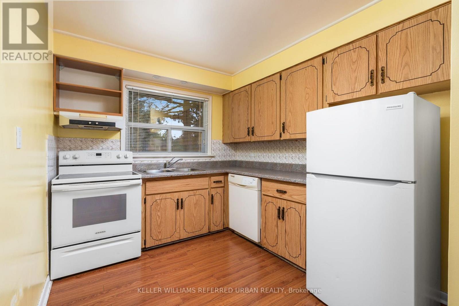266 ACTON AVENUE - 16