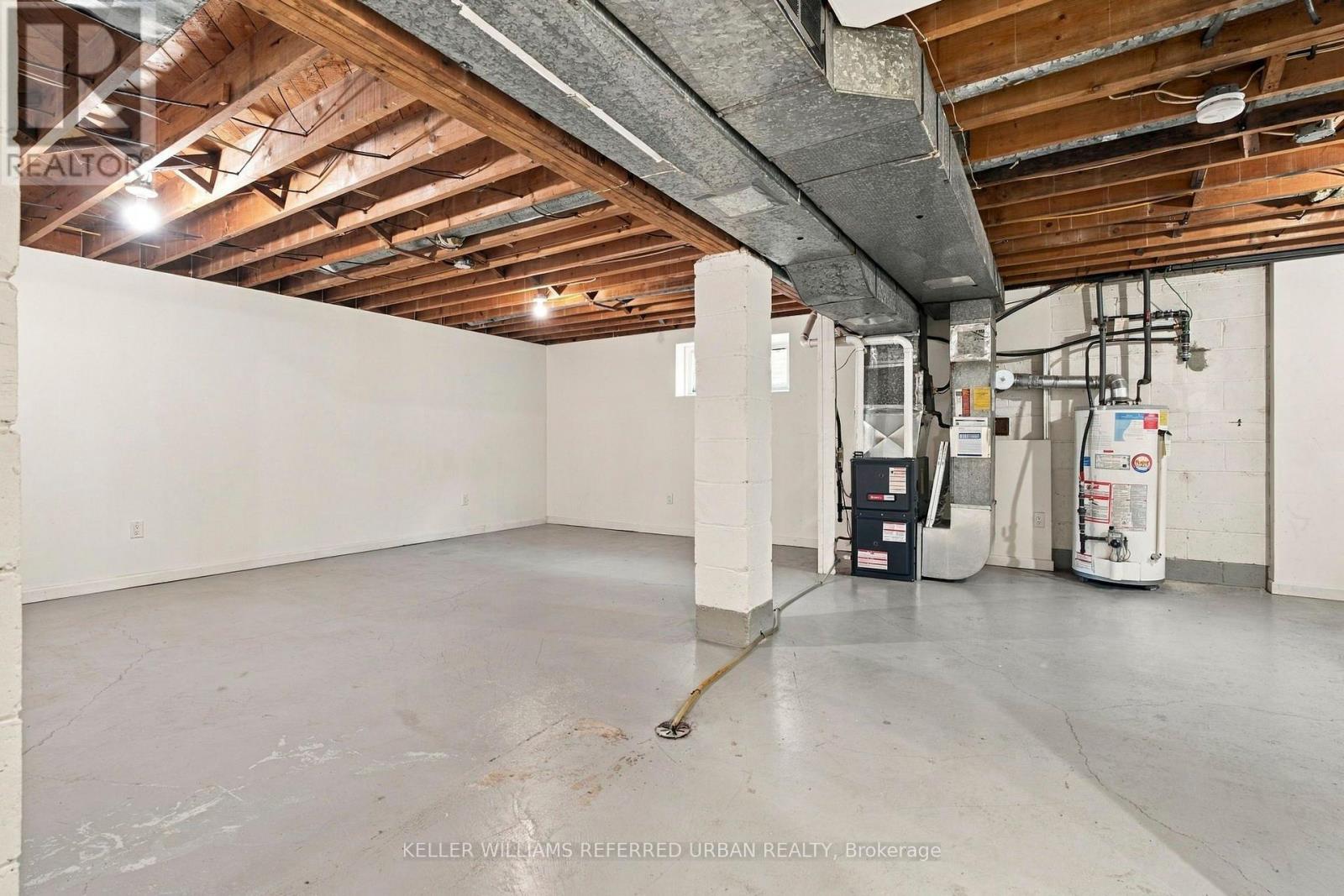 266 Acton Avenue, Toronto, ON photo 35