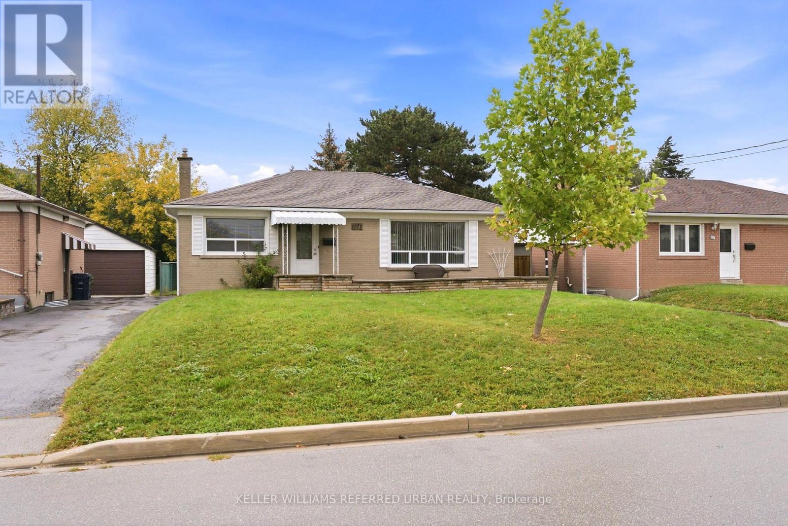 266 ACTON AVENUE - 4