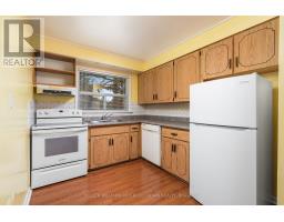 266 Acton Avenue, Toronto, ON M3H4J3 Photo 16