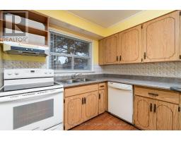 266 Acton Avenue, Toronto, ON M3H4J3 Photo 17