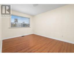 266 Acton Avenue, Toronto, ON M3H4J3 Photo 20