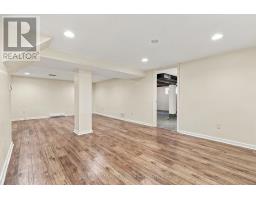 266 Acton Avenue, Toronto, ON M3H4J3 Photo 32