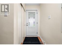 266 Acton Avenue, Toronto, ON M3H4J3 Photo 8