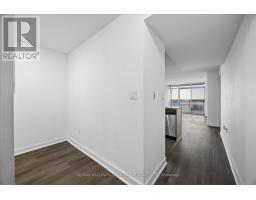 1612 - 11 Brunel Court, Toronto, ON M5V3Y3 Photo 7