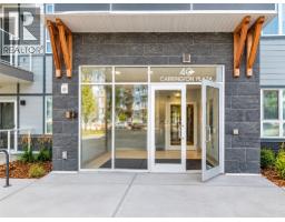 411, 40 Carrington Plaza NW - photo 1