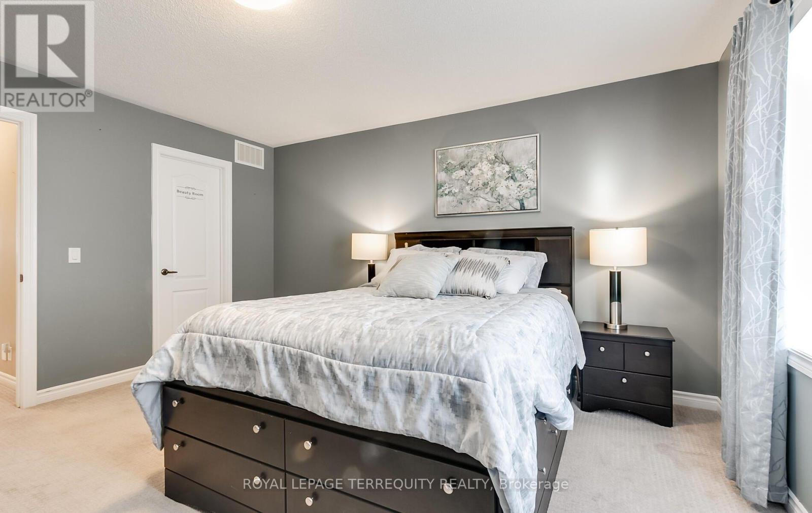 95 Nearco Gate, Oshawa, ON photo 13