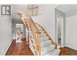 2259 Cottonwood Circle, Pickering, ON L1X2P9 Photo 15