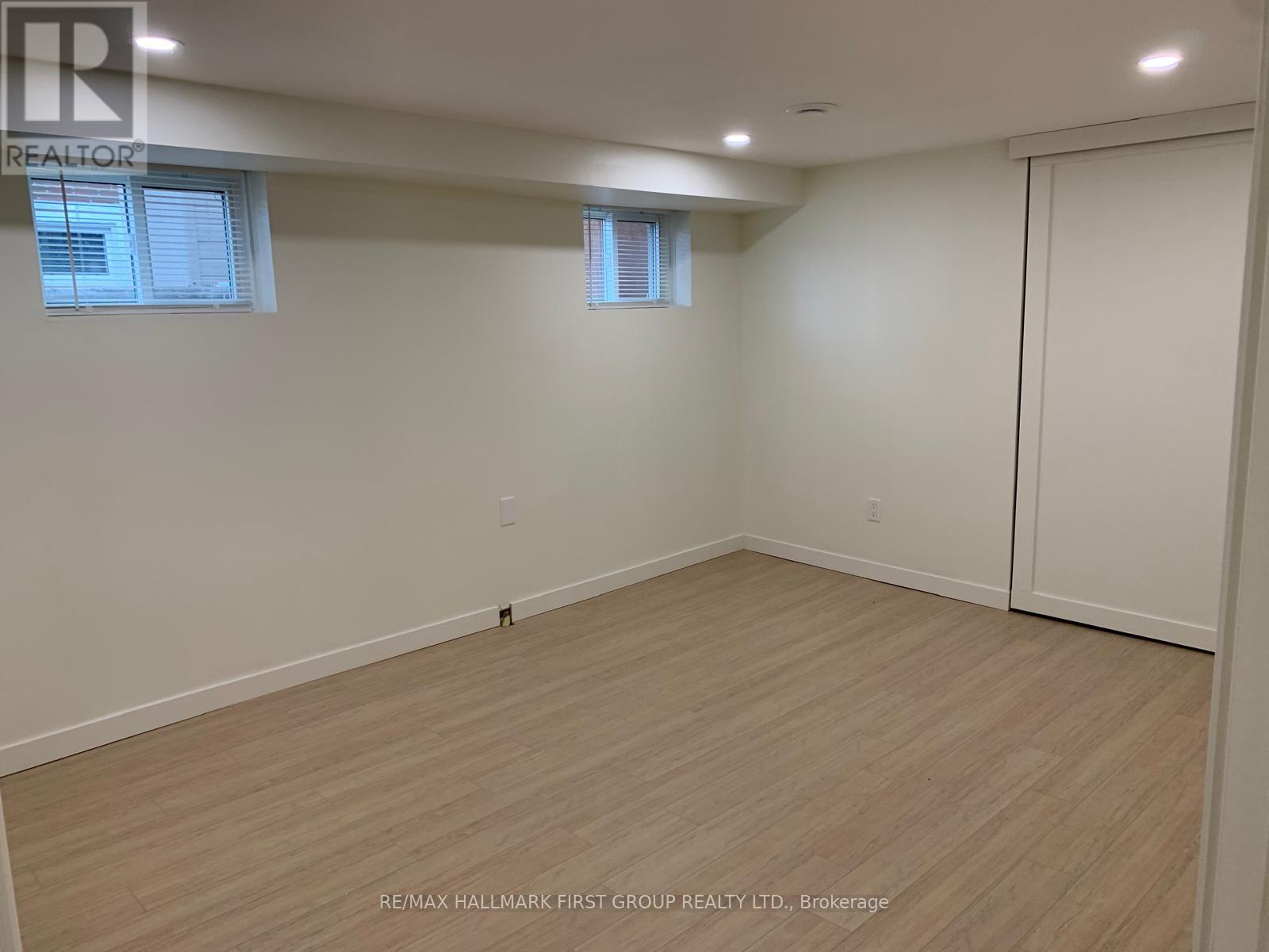 LOWER- 731 Yeremi Street, Pickering, ON photo 9