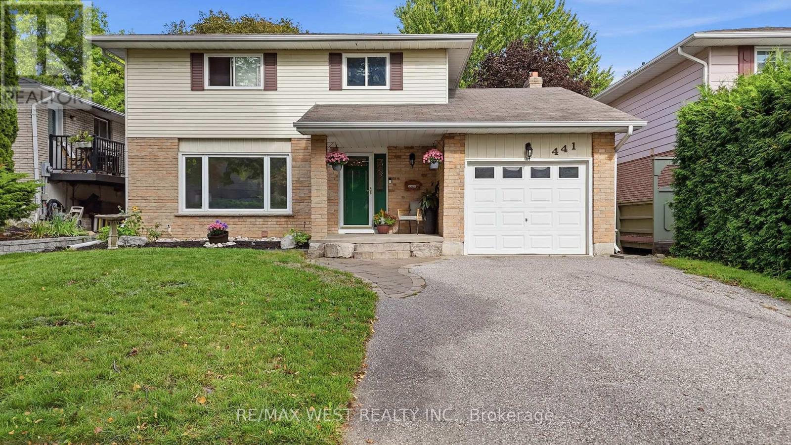 441 Paddington Crescent, Oshawa, ON photo 2