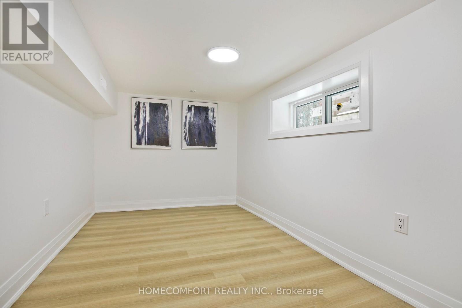 18 Connaught Avenue, Toronto, ON photo 5