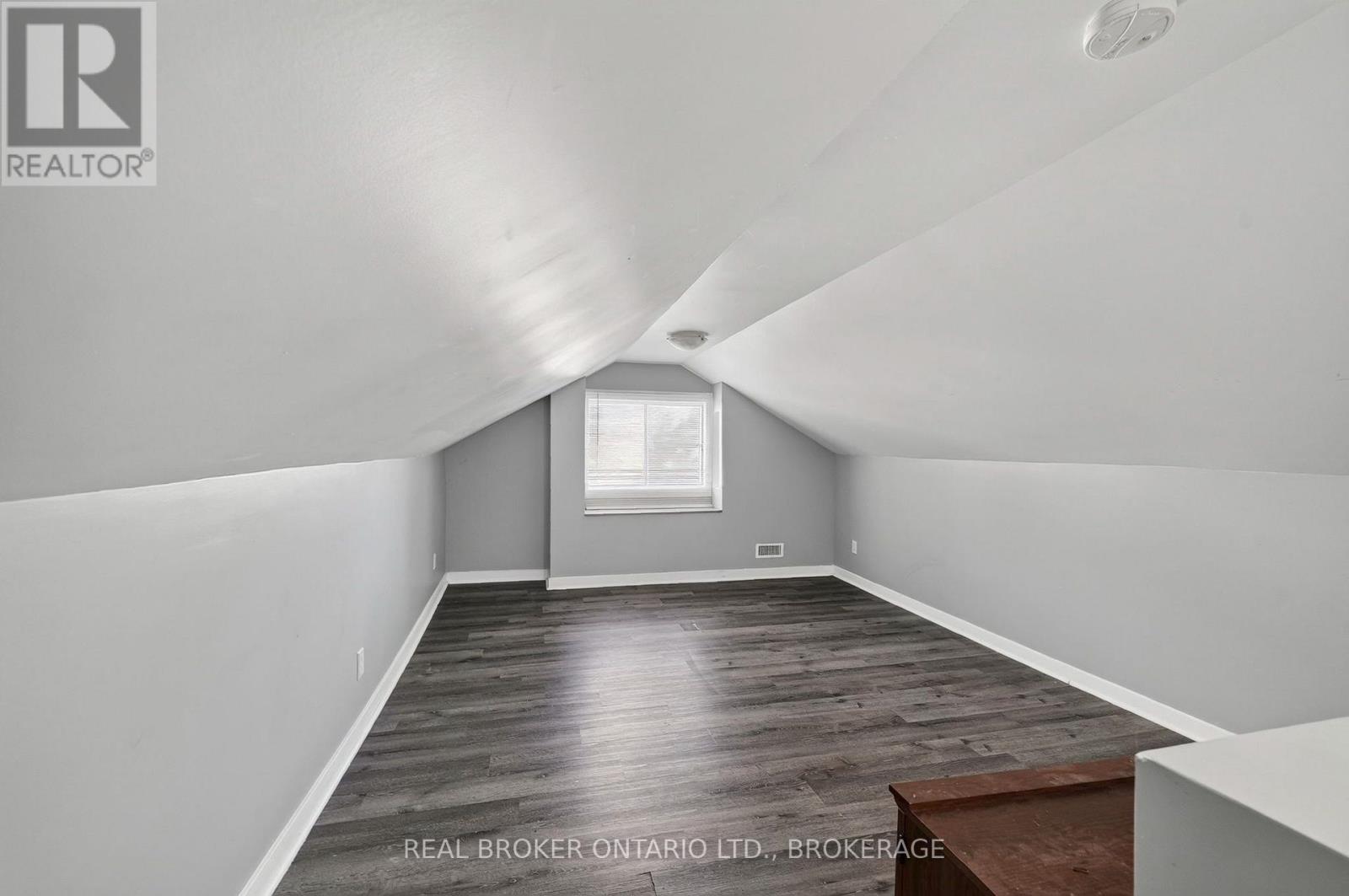 311 HOOPLE AVENUE - 22