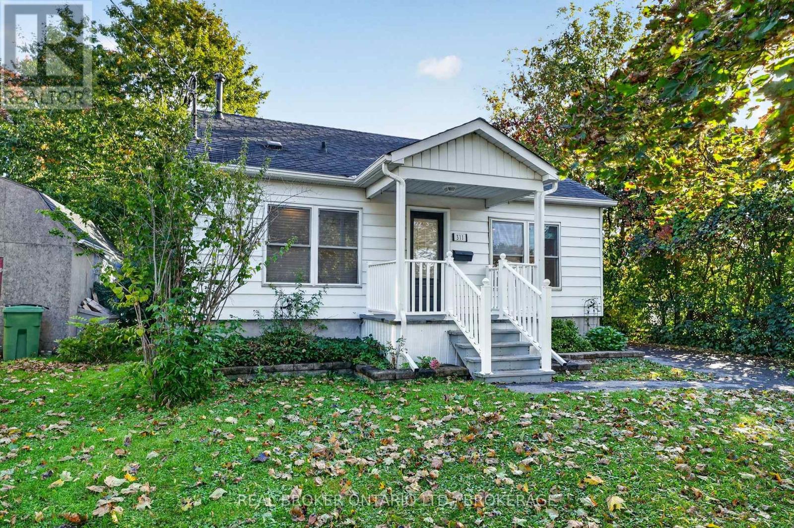 311 HOOPLE AVENUE, Cornwall — photo 3