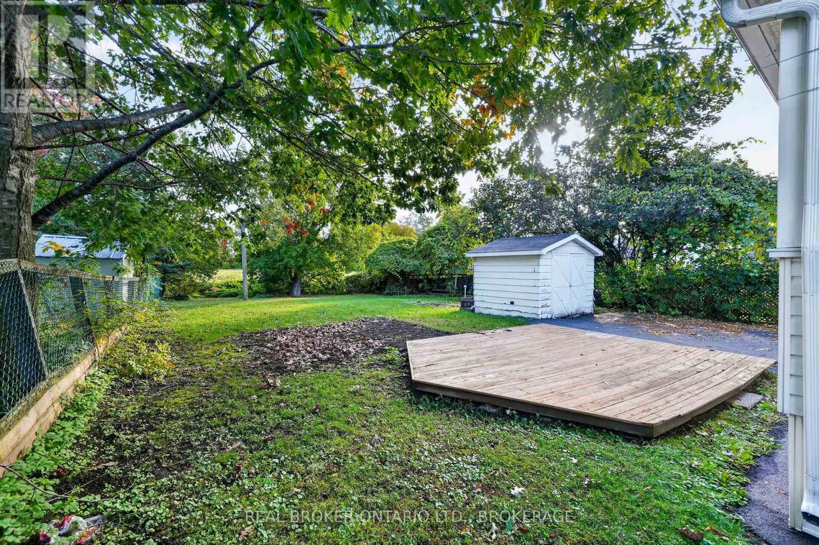 311 HOOPLE AVENUE - Image 30