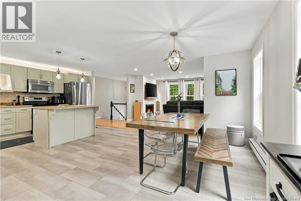 21 Mountain View Crescent - Image 11