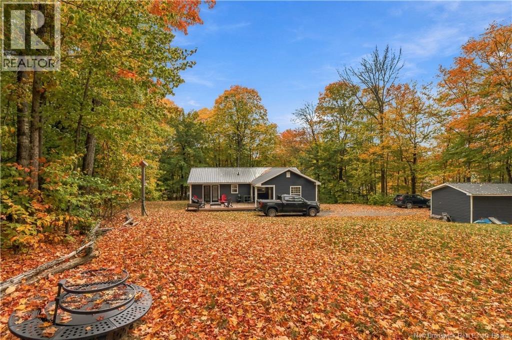21 Mountain View Crescent - Image 4
