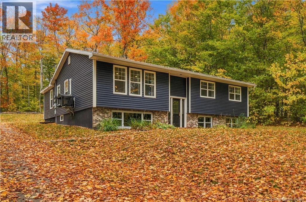 21 Mountain View Crescent - Image 49