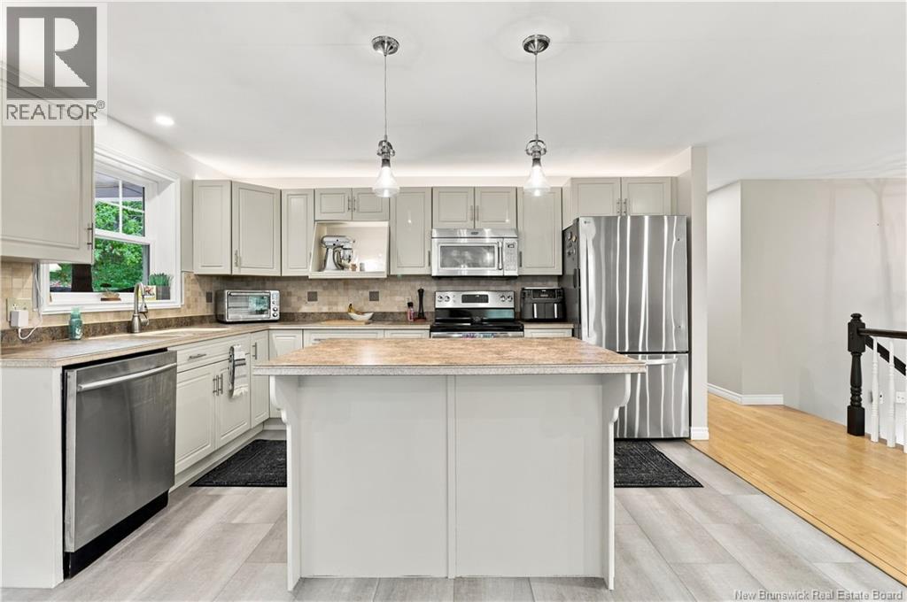 21 Mountain View Crescent - Image 17
