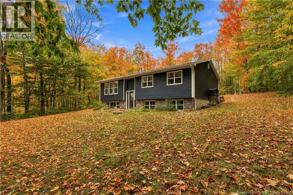 21 Mountain View Crescent - Image 48